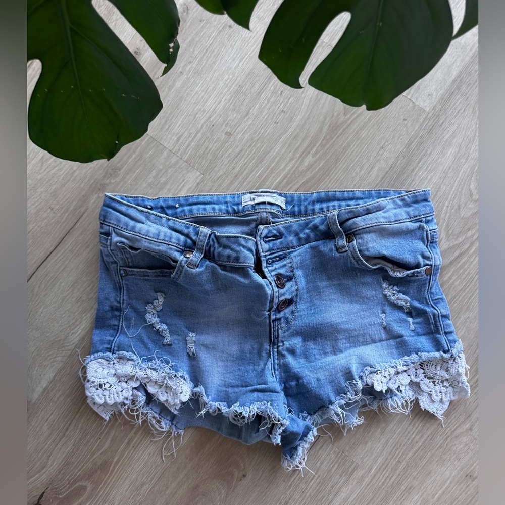 Eighty two Jean shorts